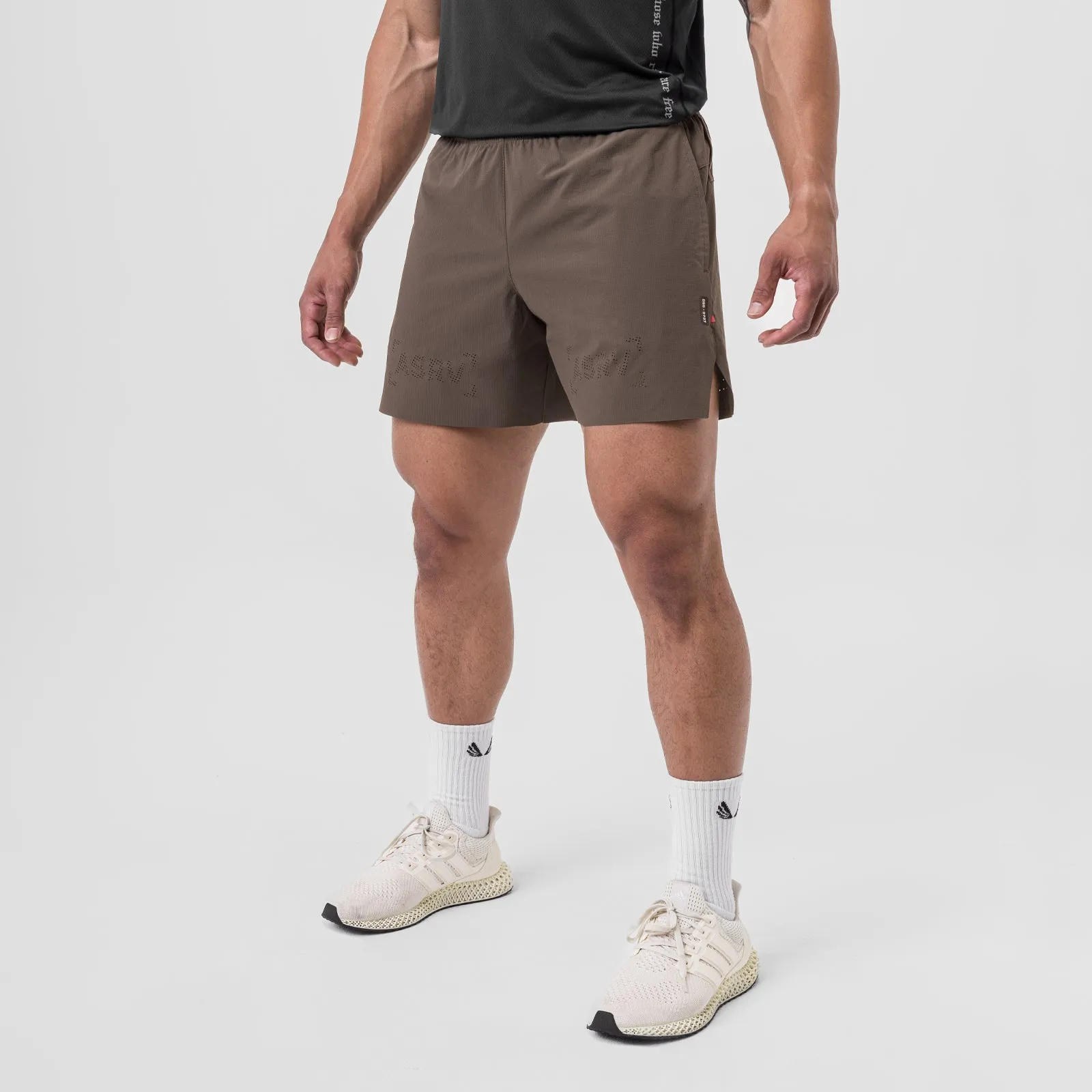 0737. Ripstop 6" Perforated Short - Deep Taupe