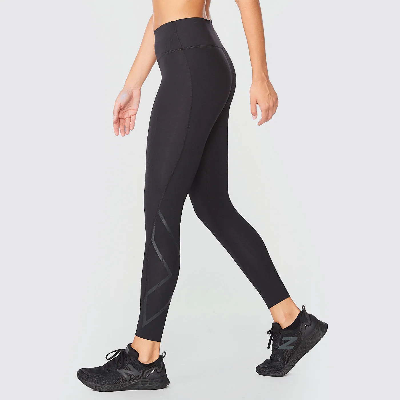 2XU - Force Mid-Rise Compression Tights - Black/Nero