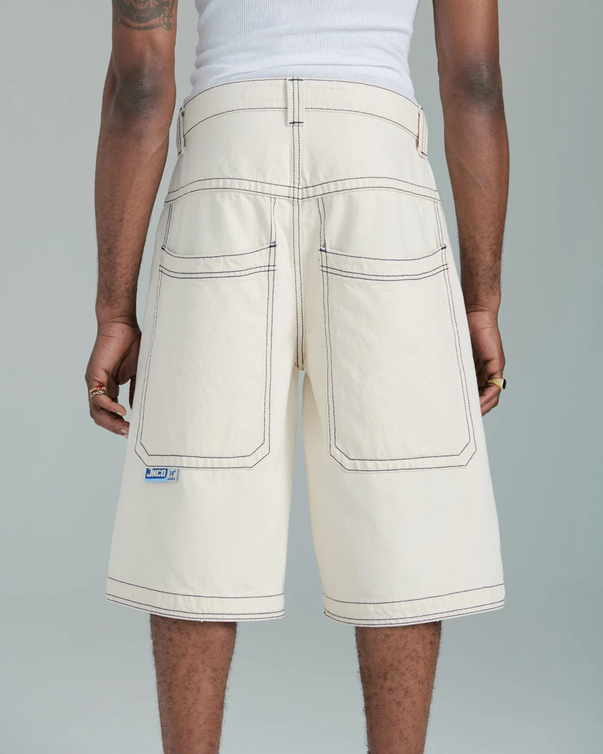 King Shorts. 14". Natural.