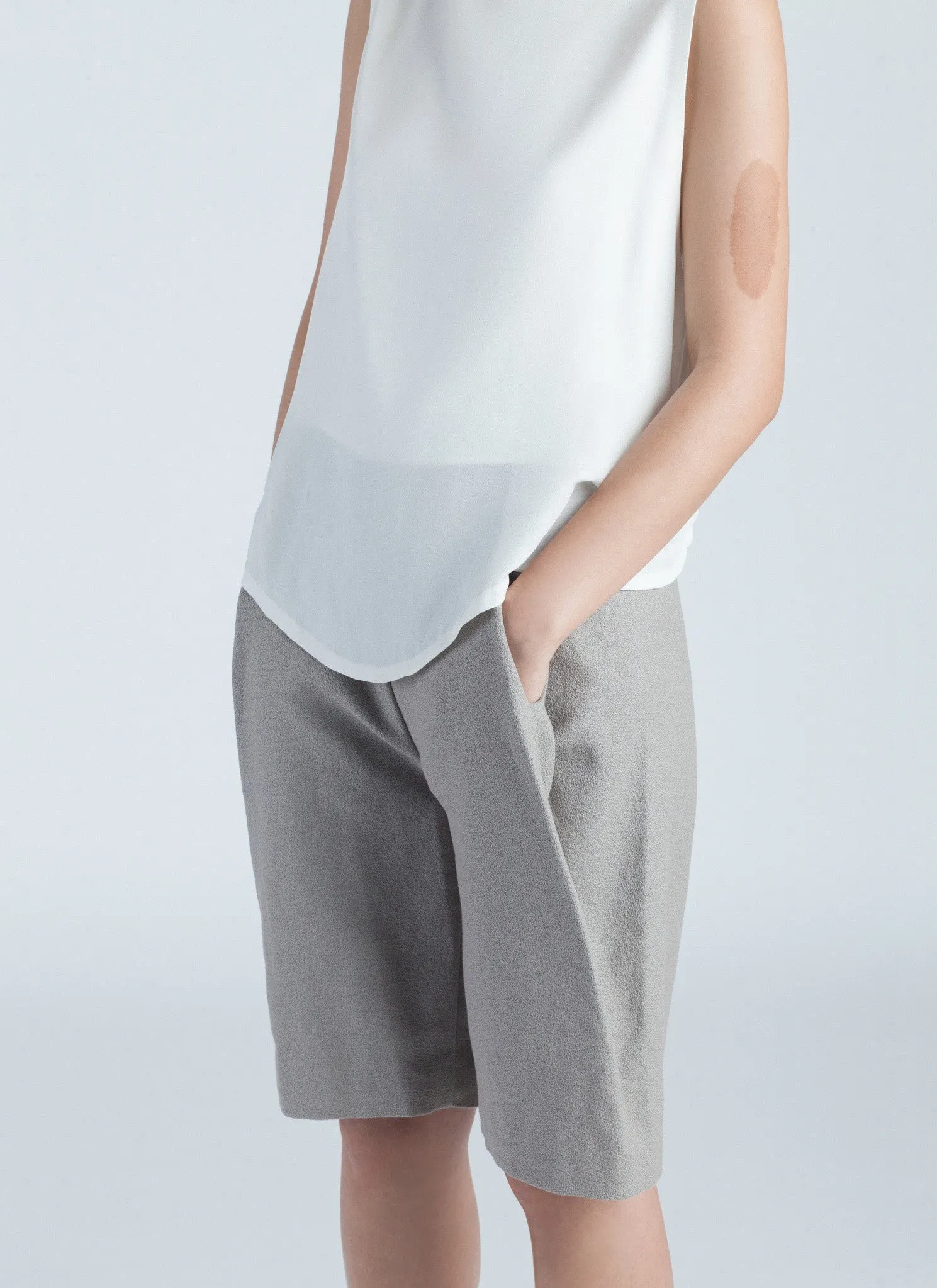 Light Grey Fin Double Side Pleated Shorts