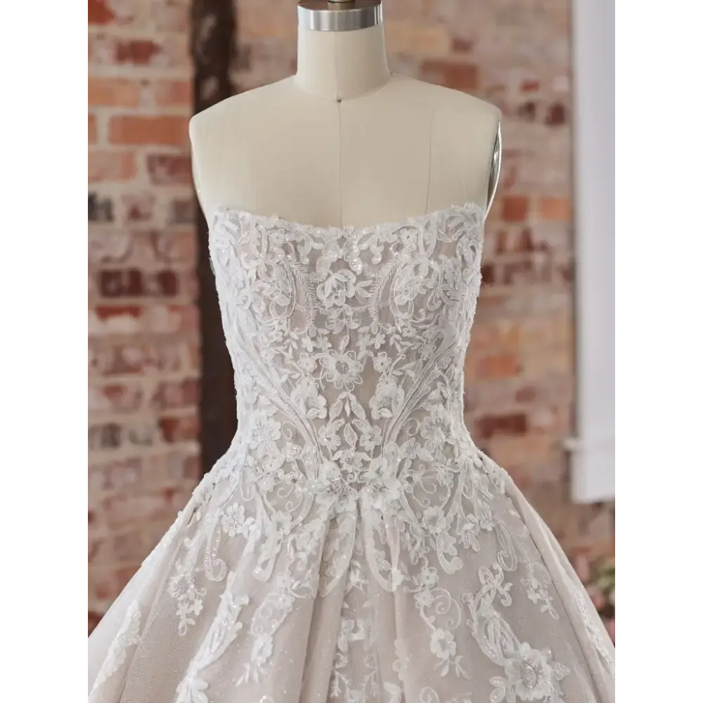 Norvinia by Sottero and Midgley