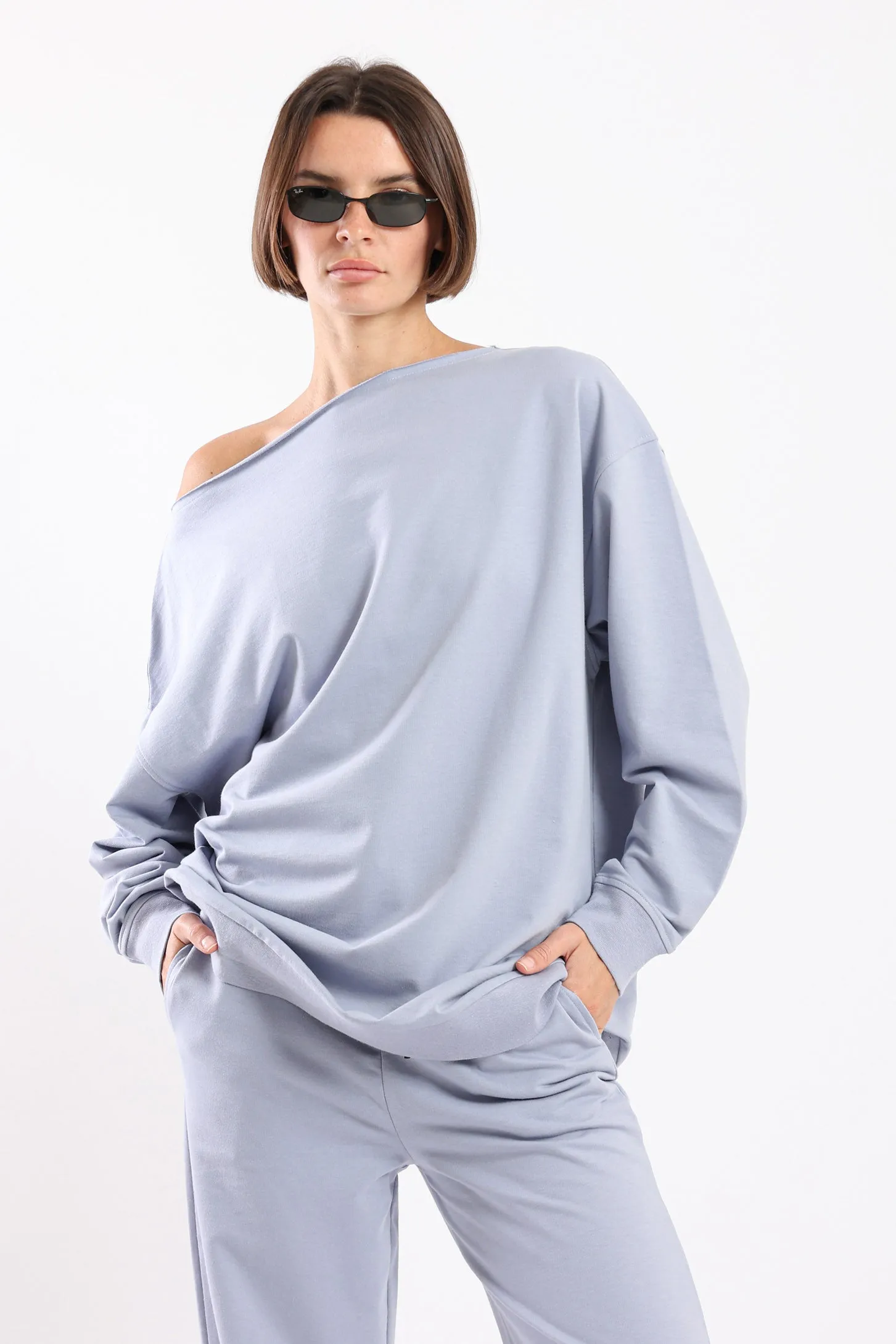 VERSATILE OFF SHOULDER SWEATER - GREY